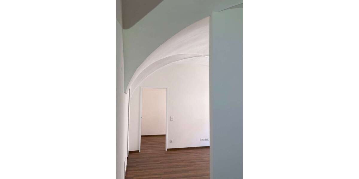 Etagenwohnung Landshut - 2 Zimmer, 55 m&sup2;, 821&euro; | Angebot:26081163