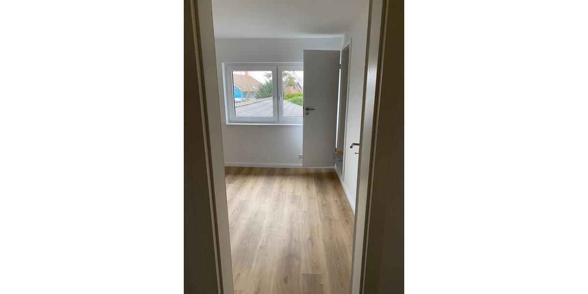 Etagenwohnung Nettetal - 5 Zimmer, 130 m&sup2;, 1.250&euro; | Angebot:25148819