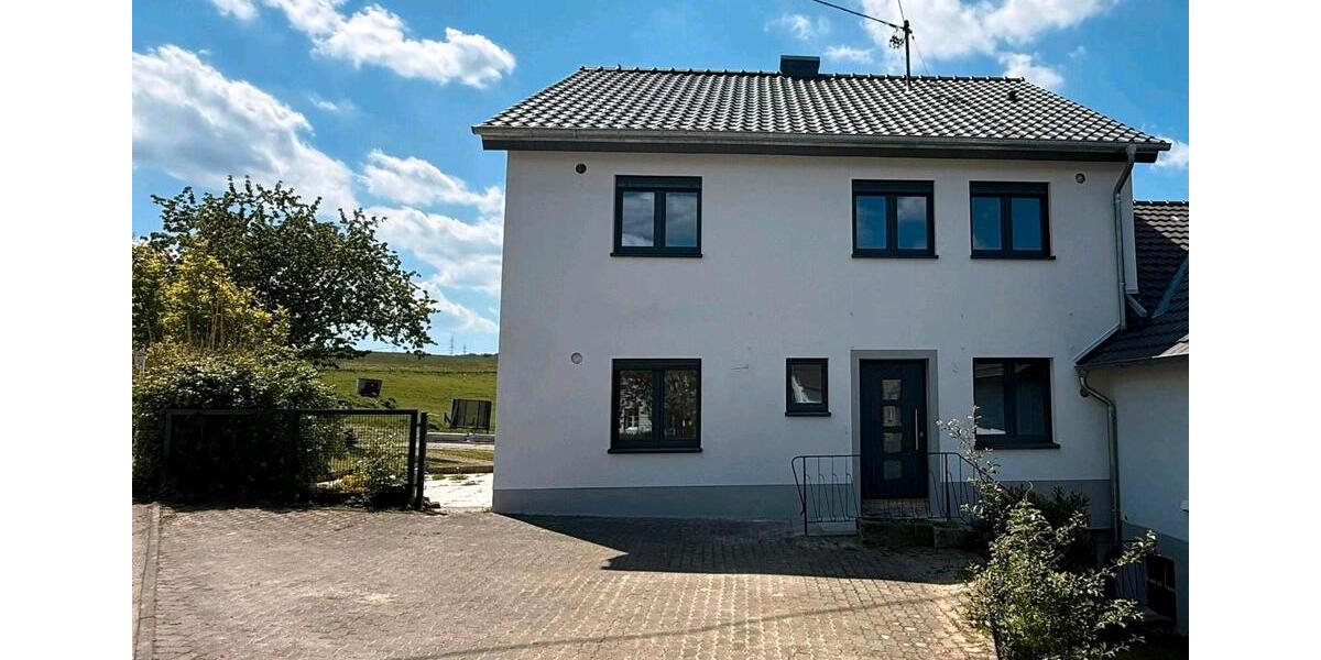 Einfamilienhaus Hennef (Sieg) - 5 Zimmer, 147 m&sup2;, 1.540&euro; | Angebot:26581639