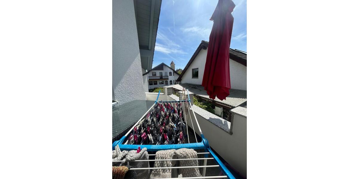Dachgeschoßwohnung Holzmaden - 3.5 Zimmer, 83 m&sup2;, 1.040&euro; | Angebot:26687939