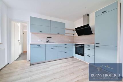 WOW mit Einbauküche! 2,5 Zimmer Wohnung in Thalheim, bodenebene Dusche, renoviert, mit Stellplatz 2 zimmer