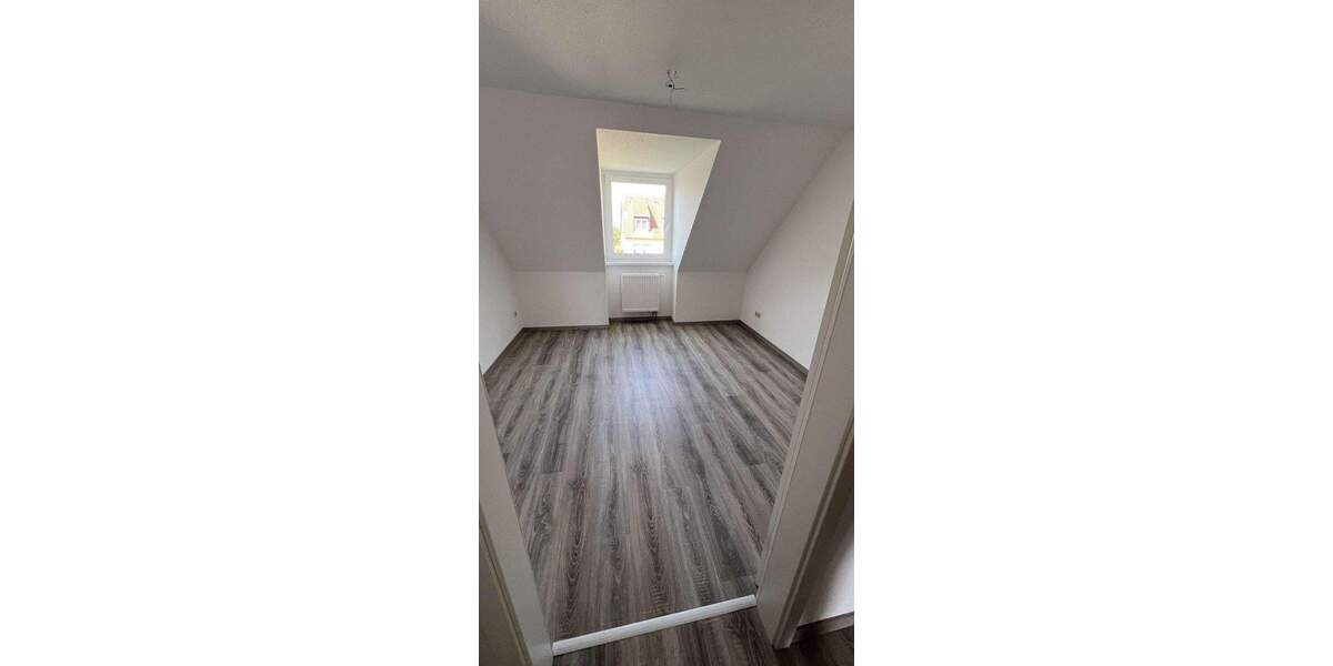 Etagenwohnung BORNA-Neukirchen Neukirchen - 2 Zimmer, 54 m&sup2;, 398&euro; | Angebot:24515191