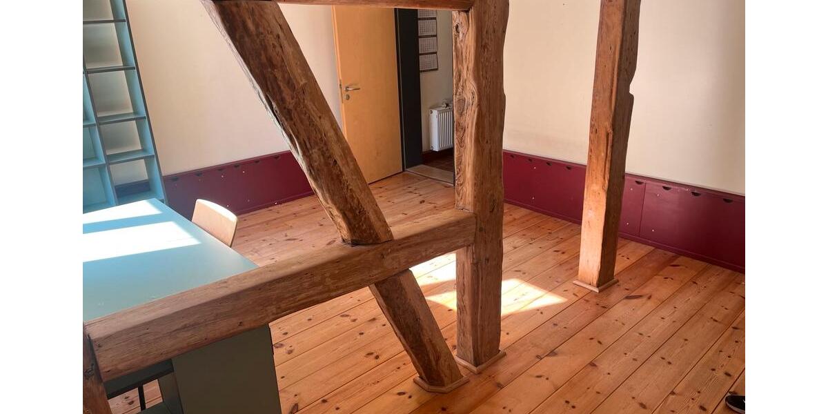 Etagenwohnung Stralsund - 1 Zimmer, 31 m&sup2;, 350&euro; | Angebot:26110793