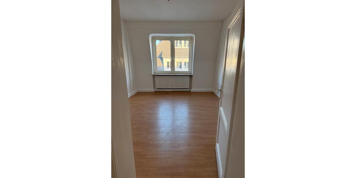 Etagenwohnung Wuppertal Gemarkung Langerfeld - 2 Zimmer, 65 m&sup2;, 450&euro; | Angebot:25261433