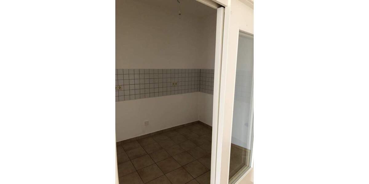 Etagenwohnung Mittweida - 2 Zimmer, 66 m&sup2;, 375&euro; | Angebot:25729253