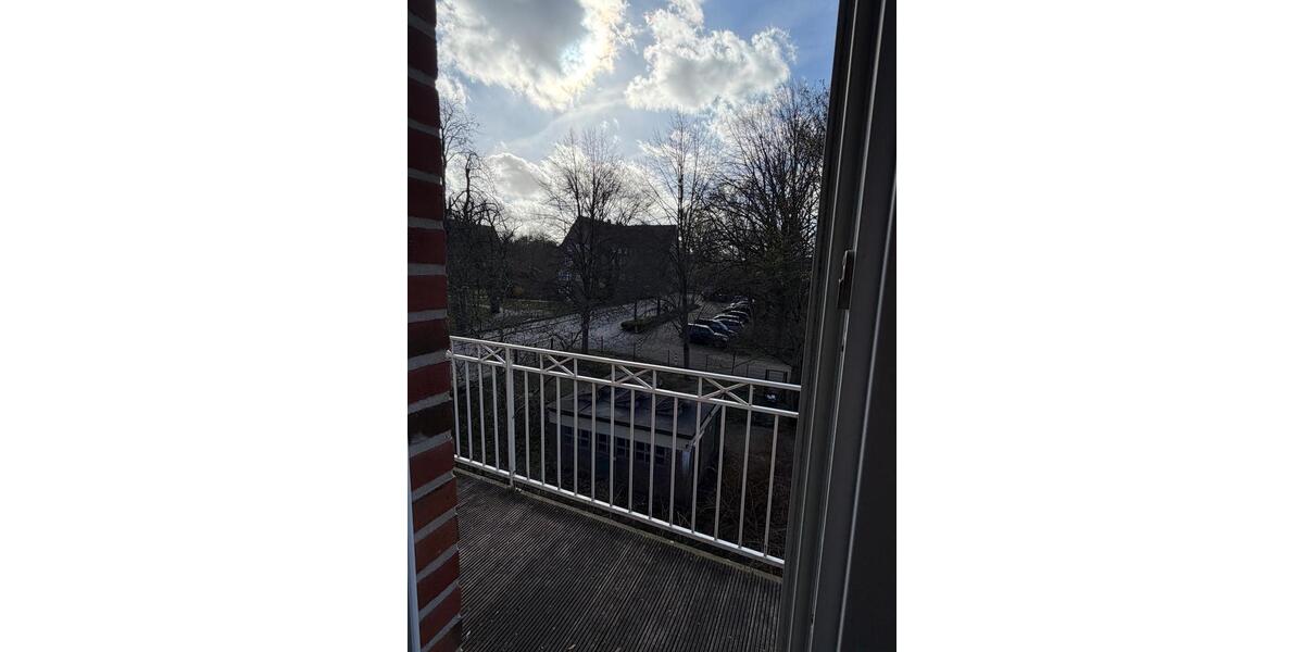 Dachgeschoßwohnung Bordesholm - 2.5 Zimmer, 100 m&sup2;, 1.250&euro; | Angebot:26049698