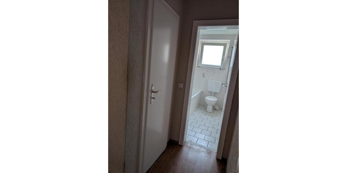 Etagenwohnung Helmstedt - 2 Zimmer, 60 m&sup2;, 430&euro; | Angebot:24804087