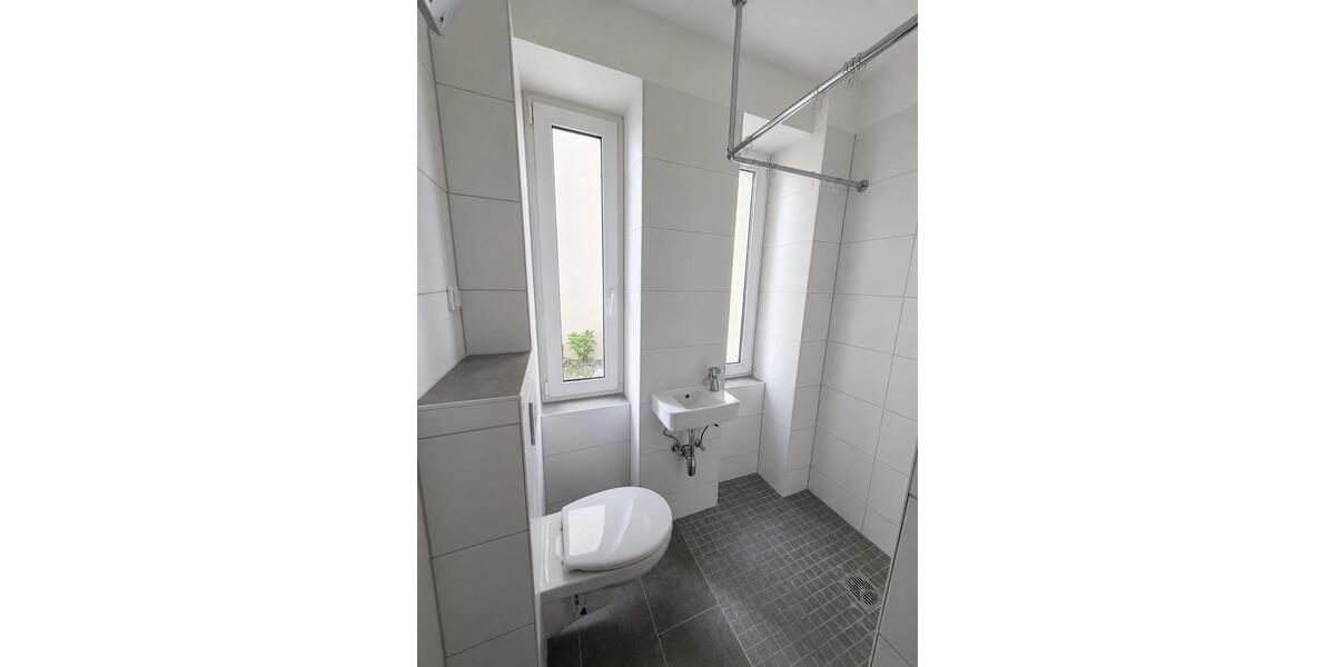 Erdgeschoßwohnung Halle (Saale) Damaschkestraße - 3 Zimmer, 80 m&sup2;, 720&euro; | Angebot:26649067
