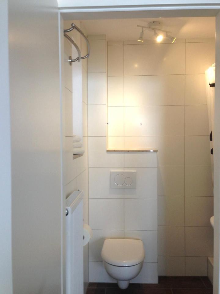 1-Zimmerwohnung mit Wlan, Kleine Küche, DuscheWC und Tv