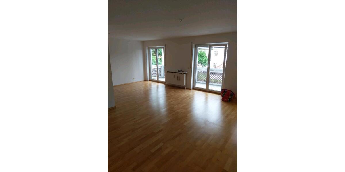 Etagenwohnung Bad Füssing - 3 Zimmer, 105 m&sup2;, 900&euro; | Angebot:26648174