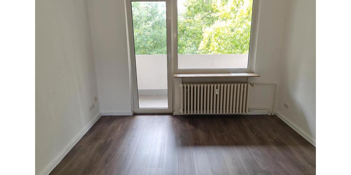 Gepflegte 3-Zimmer-Wohnung mit Balkon zu vermieten! 3 zimmer
