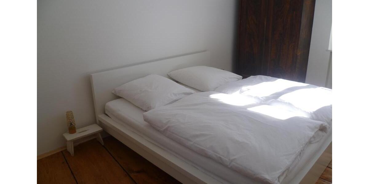 Wohnen auf Zeit Staufen im Breisgau - 2 Zimmer, 70 m&sup2;, 1.120&euro; | Angebot:26237675