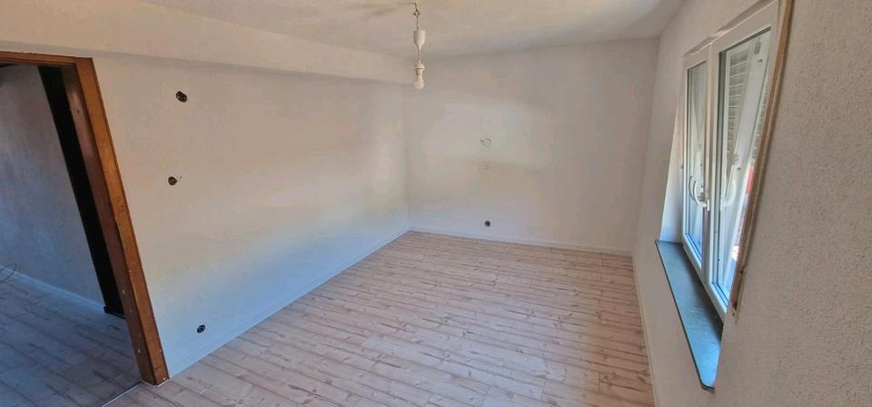 Etagenwohnung Dreisen - 2 Zimmer, 60 m&sup2;, 550&euro; | Angebot:25382143