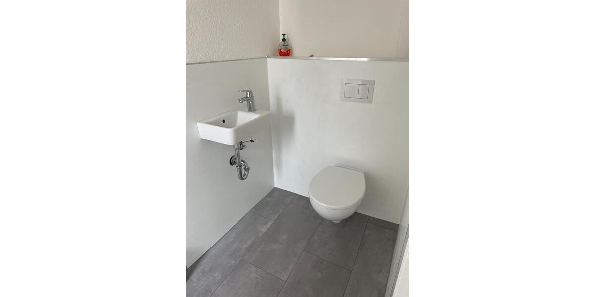 Dachgeschoßwohnung Horn-Bad Meinberg Bad Meinberg - 4 Zimmer, 84 m&sup2;, 630&euro; | Angebot:24802203