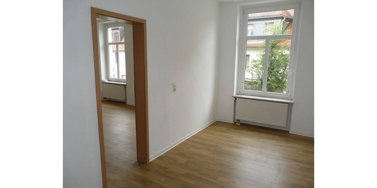 Etagenwohnung Grimma - 3 Zimmer, 75 m&sup2;, 400&euro; | Angebot:21575681