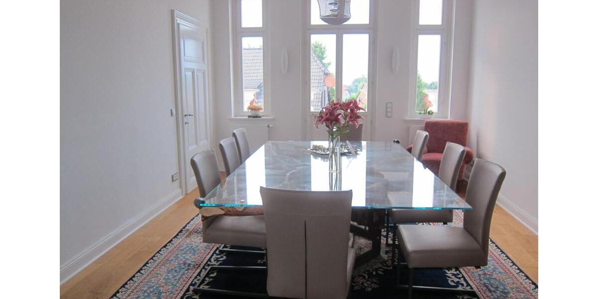 Großzügige 5-Zimmer-Altbauwohnung auf idyllischem Gutshof zimmer