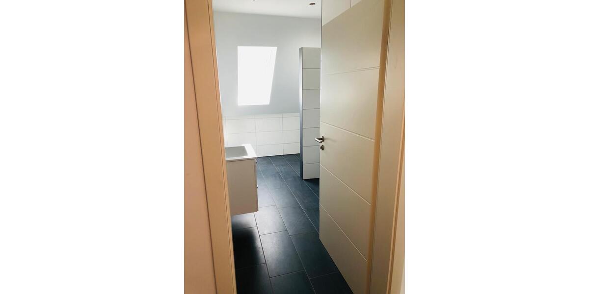 Etagenwohnung Bösel - 3 Zimmer, 90 m&sup2;, 750&euro; | Angebot:24739900