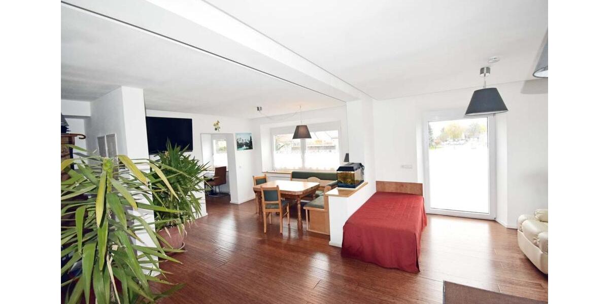 Wohnen auf Zeit Erdweg - 2 Zimmer, 65 m&sup2;, 25&euro; | Angebot:25333055