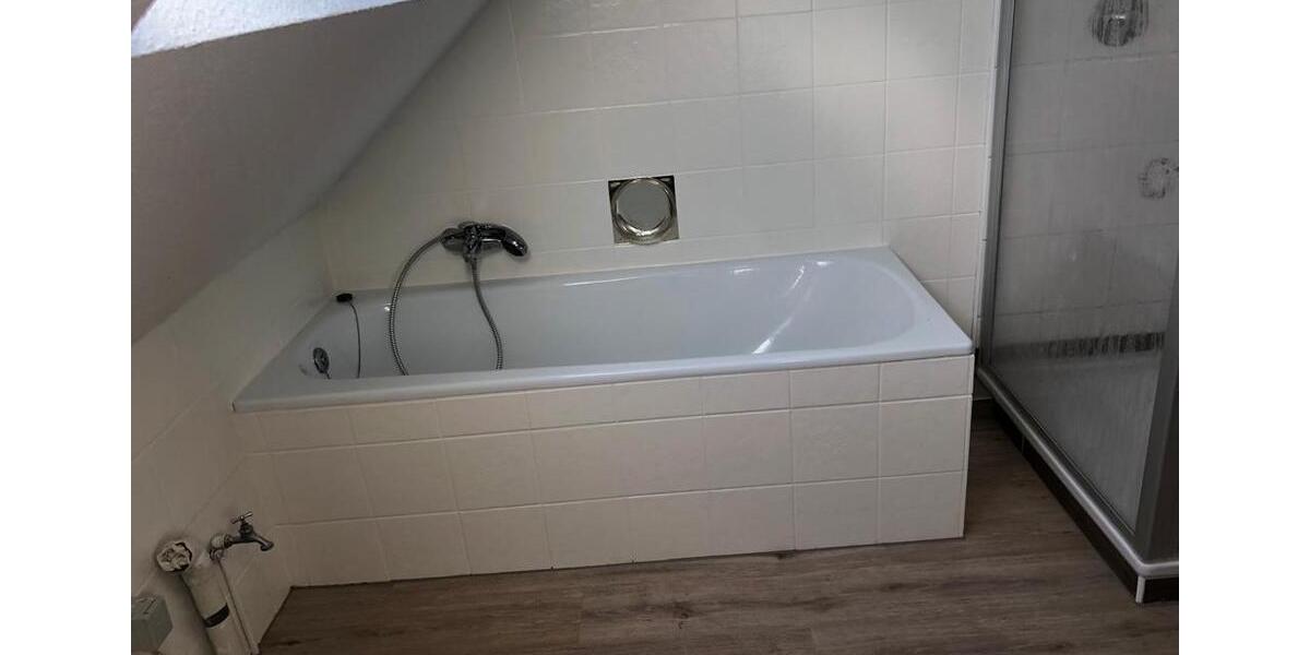 Etagenwohnung Saterland - 2 Zimmer, 85 m&sup2;, 645&euro; | Angebot:26644656