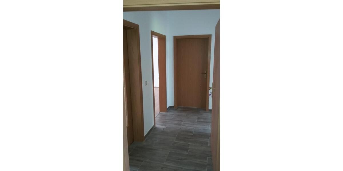 Moderne 4-Raumwohnung mit Balkon in ruhiger Lage zu vermieten! 4 zimmer