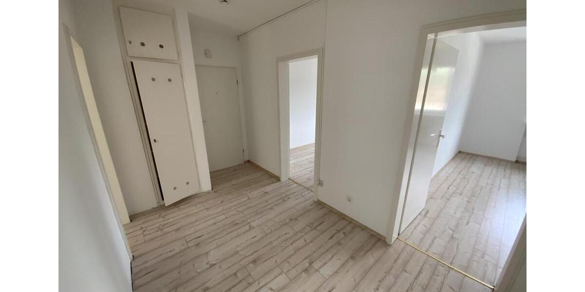 Etagenwohnung Bad Dürkheim - 3 Zimmer, 72 m&sup2;, 629&euro; | Angebot:24522911
