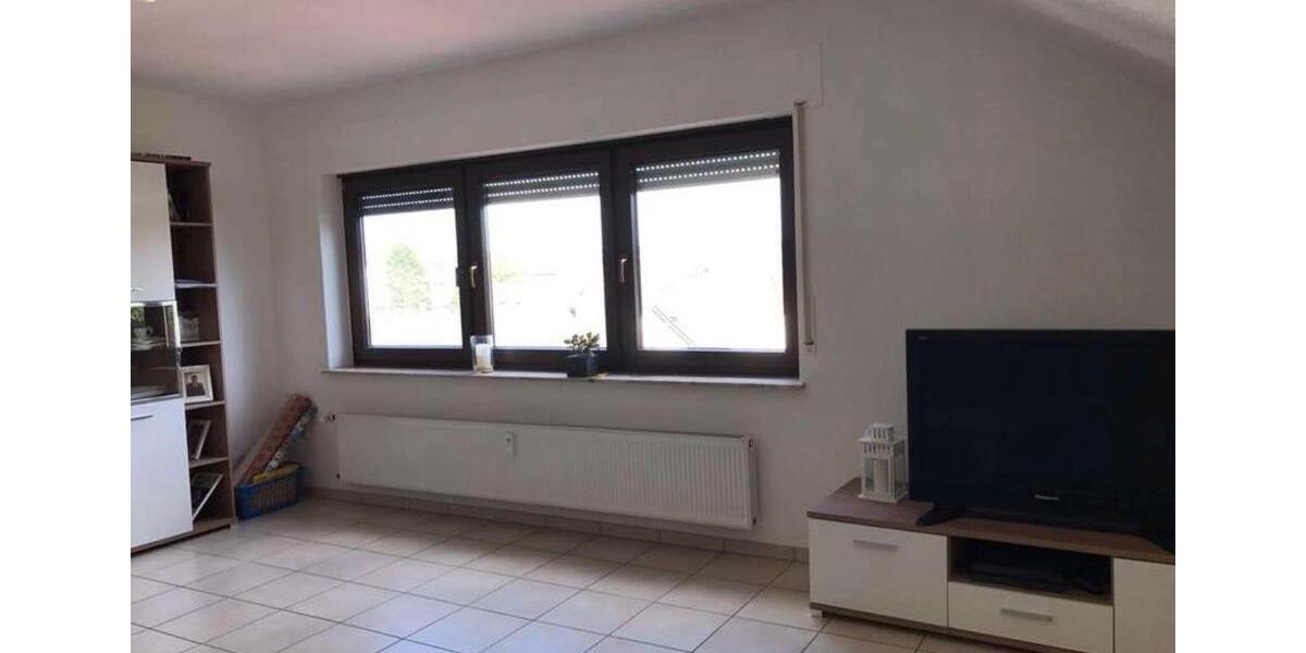 Dachgeschoßwohnung Reinheim - 2.5 Zimmer, 70 m&sup2;, 770&euro; | Angebot:26461802