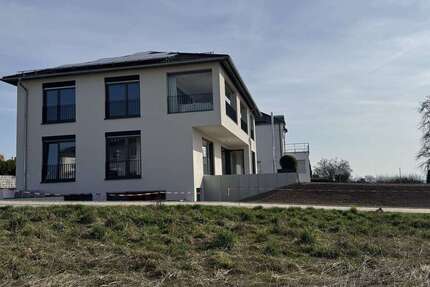 Wohnung Aulendorf - 3 Zimmer, 82 m&sup2;, 1.000&euro; | Angebot:25905008