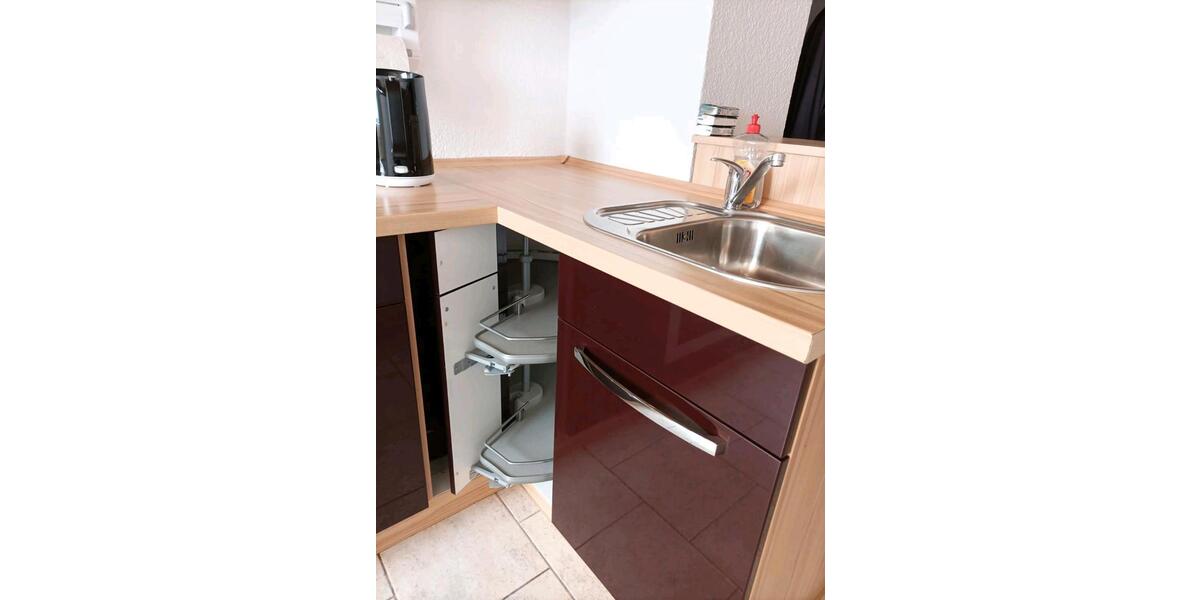 Erdgeschoßwohnung Weischlitz - 3 Zimmer, 69 m&sup2;, 580&euro; | Angebot:23846090