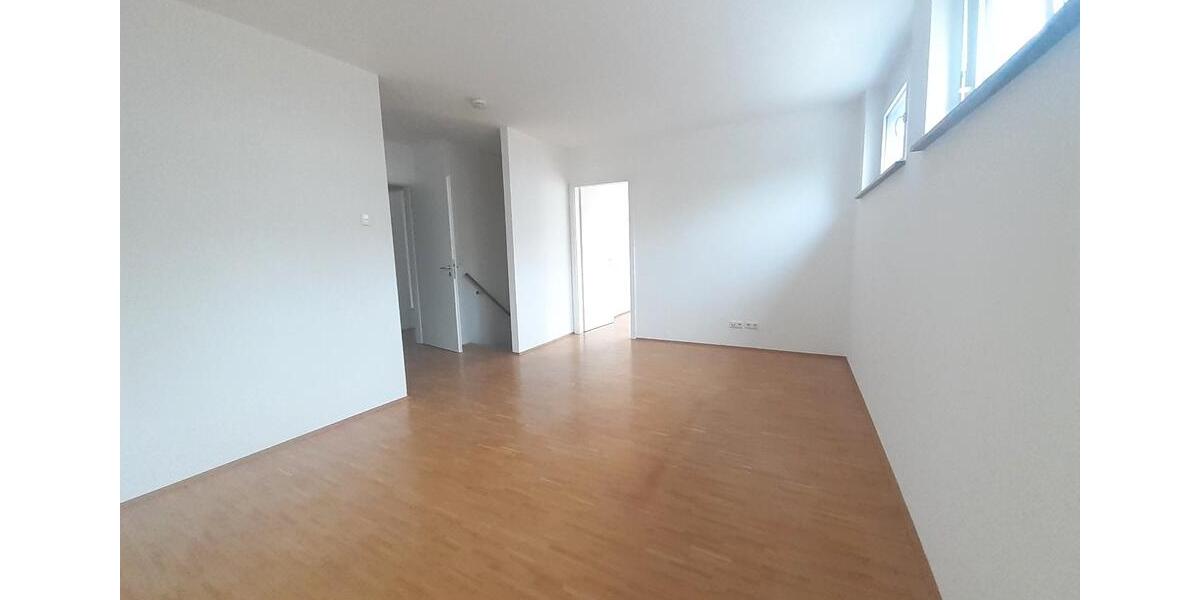 Etagenwohnung Ostfildern - 4 Zimmer, 104 m&sup2;, 1.310&euro; | Angebot:26544132