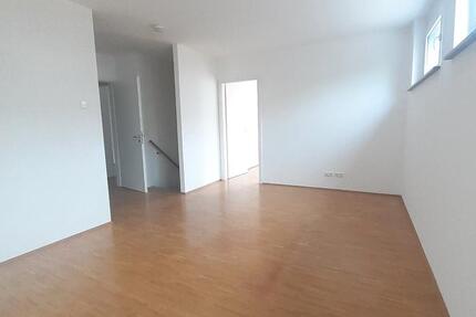 Wohnung Ostfildern - 4 Zimmer, 104 m&sup2;, 1.310&euro; | Angebot:26544132