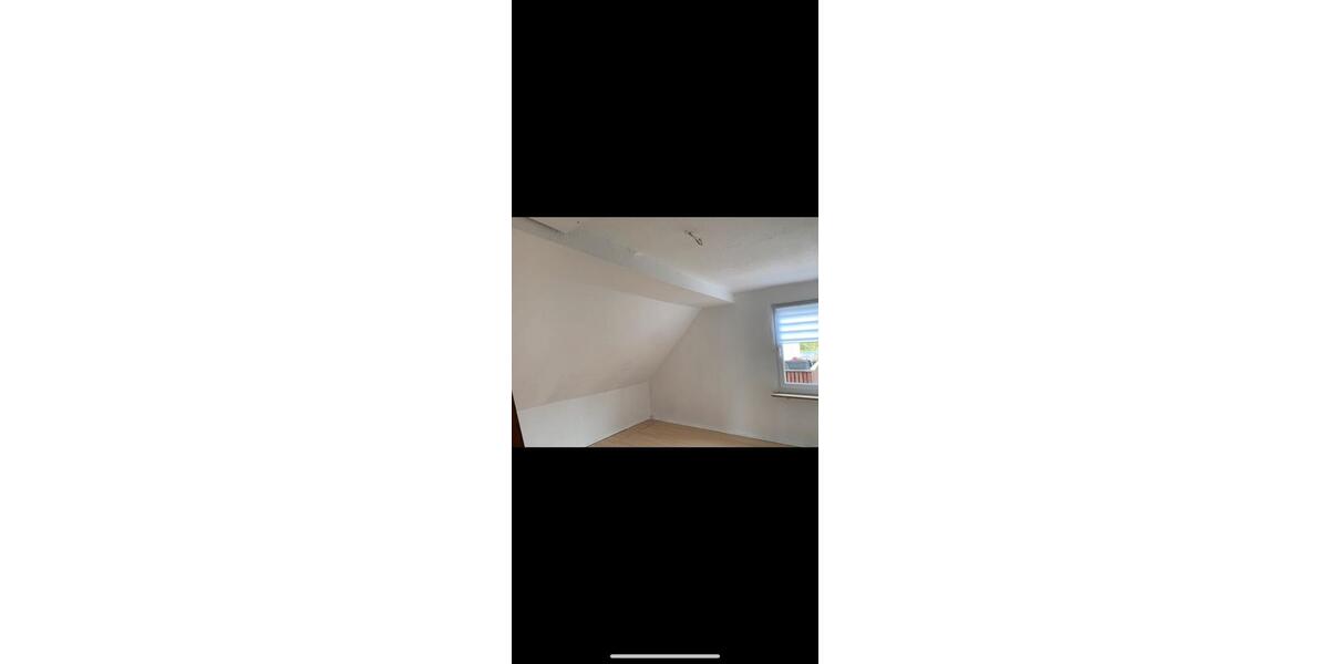 Etagenwohnung Nürnberg Eibach - 4 Zimmer, 90 m&sup2;, 1.100&euro; | Angebot:24829102