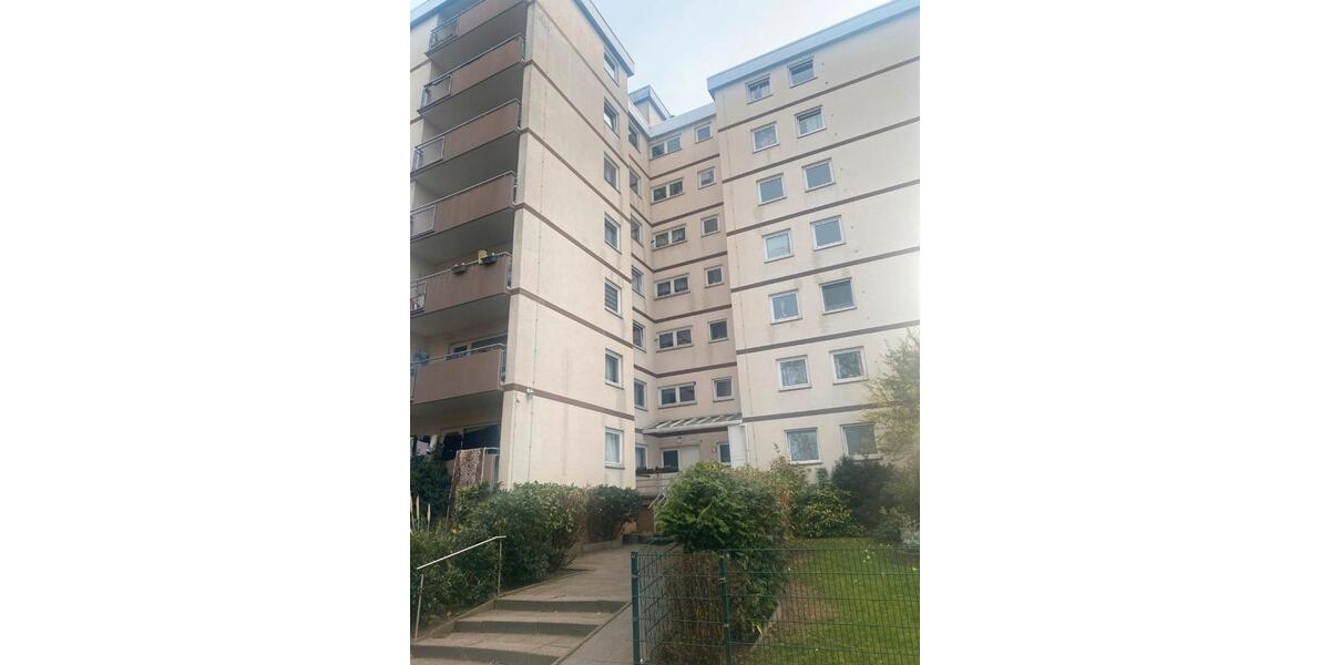 4-Zimmerwohnung, Küche, Bad, Balkon in Nienburg zu vermieten 4 zimmer