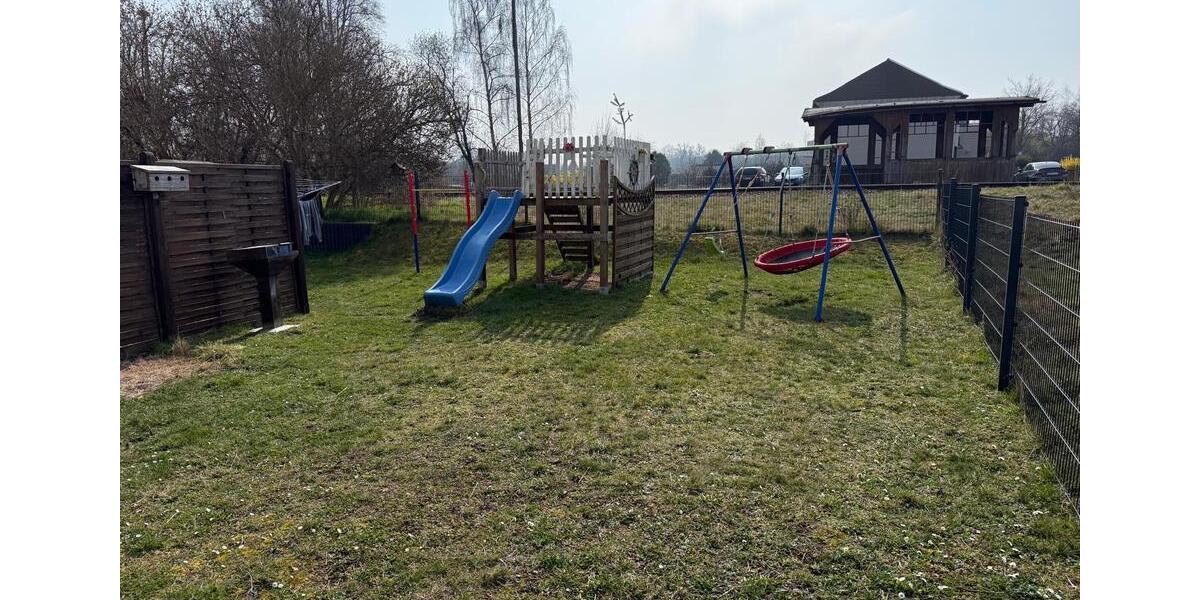 Etagenwohnung Meuselwitz - 5 Zimmer, 101 m&sup2;, 960&euro; | Angebot:24660018