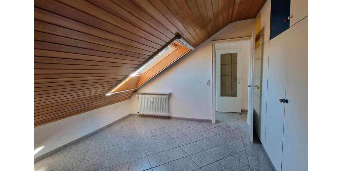 Dachgeschoßwohnung Bad Dürkheim - 2 Zimmer, 61 m&sup2;, 800&euro; | Angebot:26705184