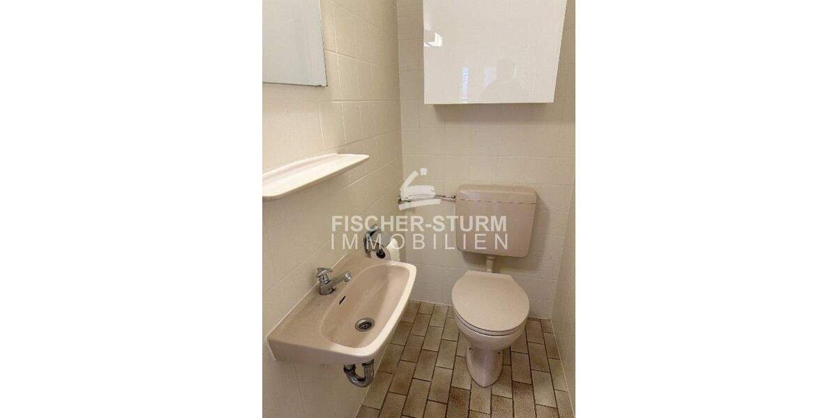 Düsseldorf-Carlstadt: Kunst und Kultur vor der Tür!! 3 zimmer