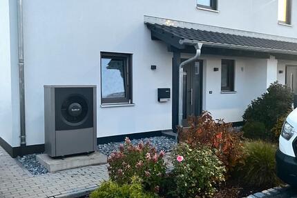 Haus Lautertal - 6 Zimmer, 135 m&sup2;, 1.750&euro; | Angebot:27617205