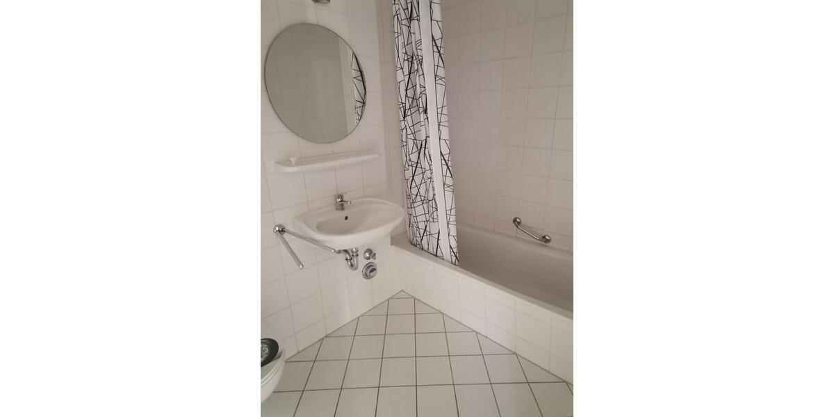 Dachgeschoßwohnung Frankenberg (Sachsen) - 2 Zimmer, 56 m&sup2;, 290&euro; | Angebot:24711072