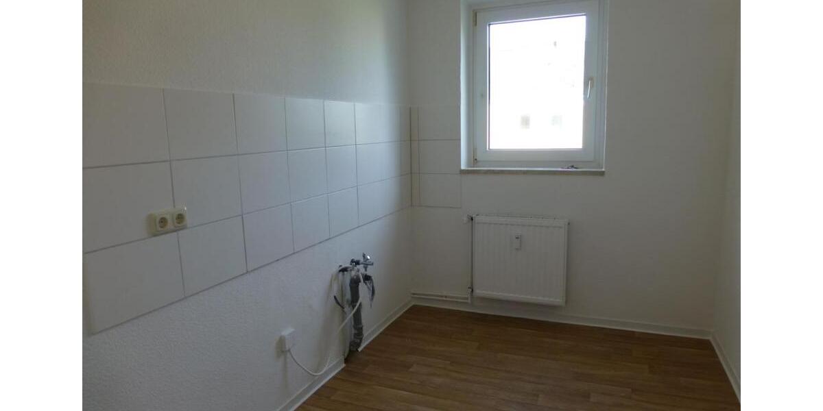 Etagenwohnung Tarnow - 3 Zimmer, 63 m&sup2;, 345&euro; | Angebot:25868130