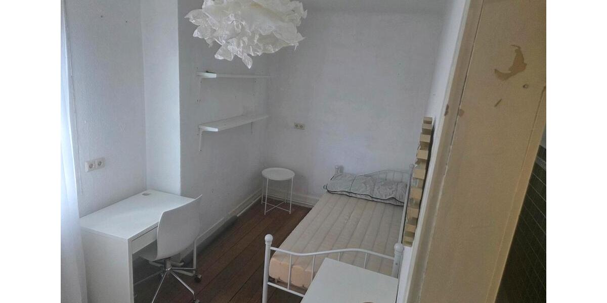 Etagenwohnung Tübingen - 1 Zimmer, 10 m&sup2;, 450&euro; | Angebot:26040711