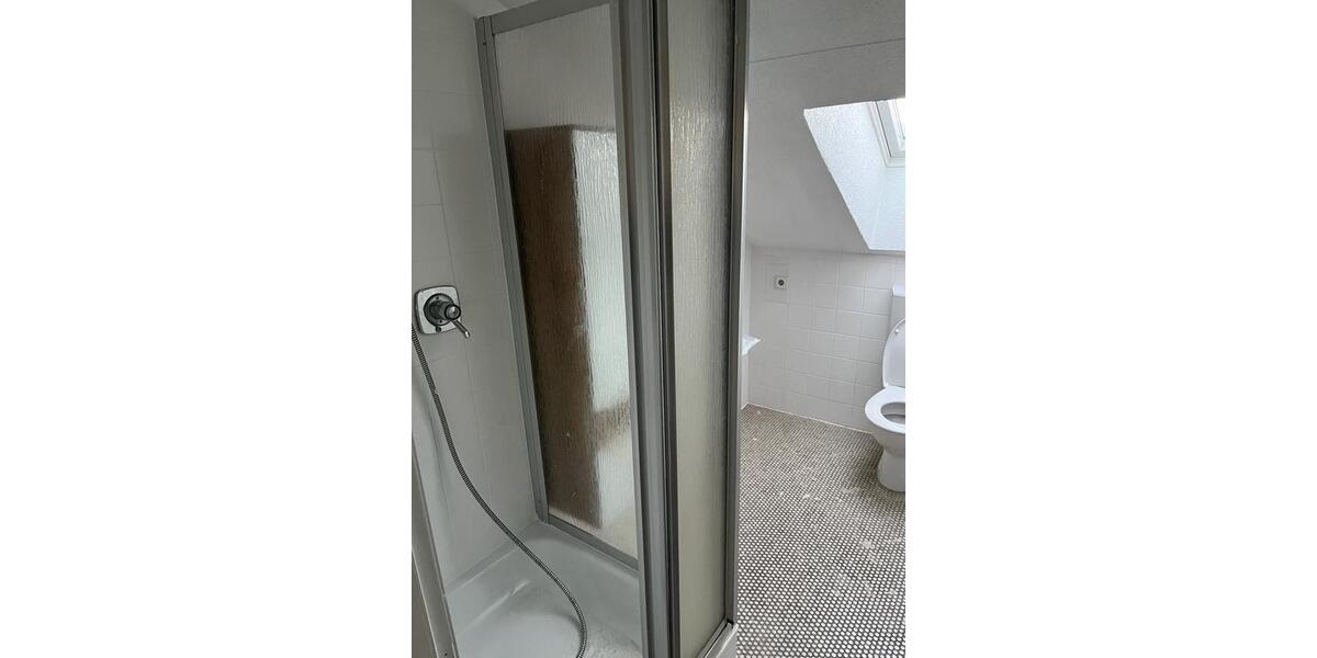 Dachgeschoßwohnung Sindelfingen Sindelfingen (Stadt) - 2 Zimmer, 68 m&sup2;, 850&euro; | Angebot:25259159