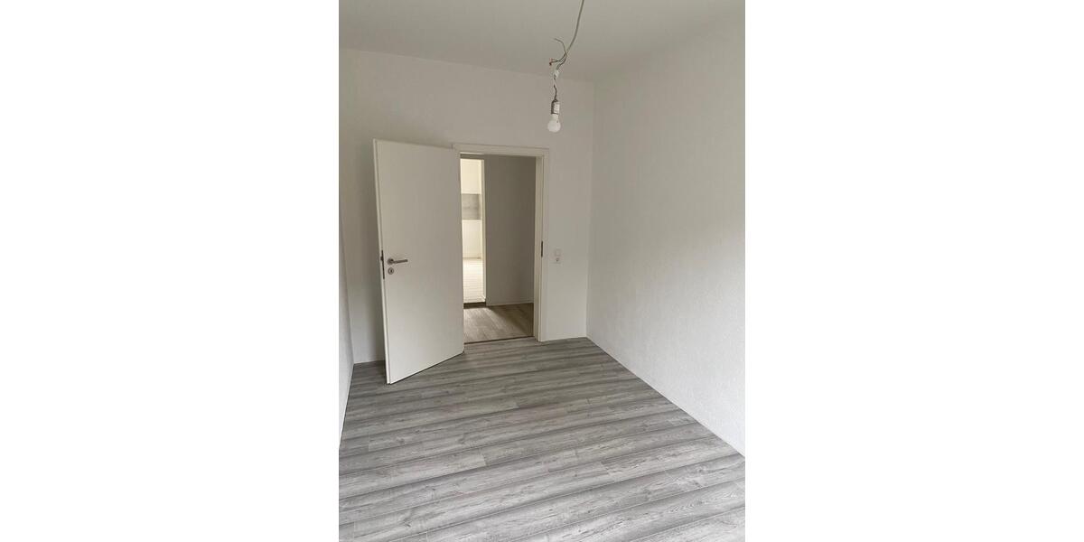Etagenwohnung Tuttlingen - 5 Zimmer, 101 m&sup2;, 890&euro; | Angebot:25852558