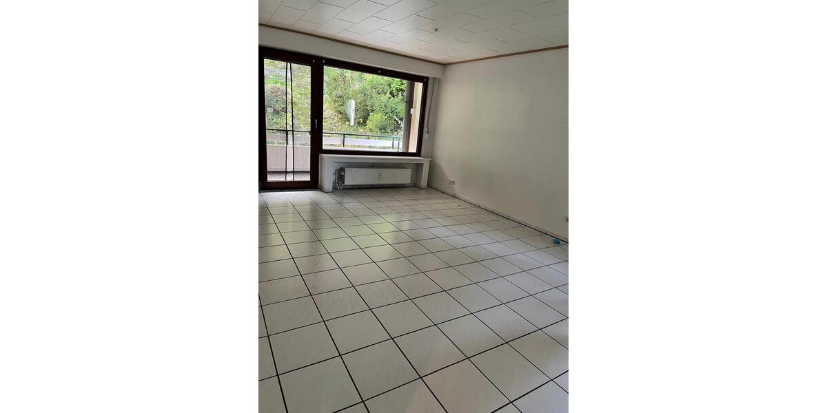 Etagenwohnung Hagen Hohenlimburg - 3 Zimmer, 84 m&sup2;, 900&euro; | Angebot:25232951