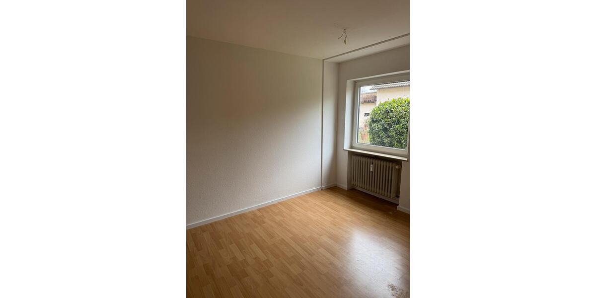 Erdgeschoßwohnung Salem - 3.5 Zimmer, 75 m&sup2;, 975&euro; | Angebot:25639882