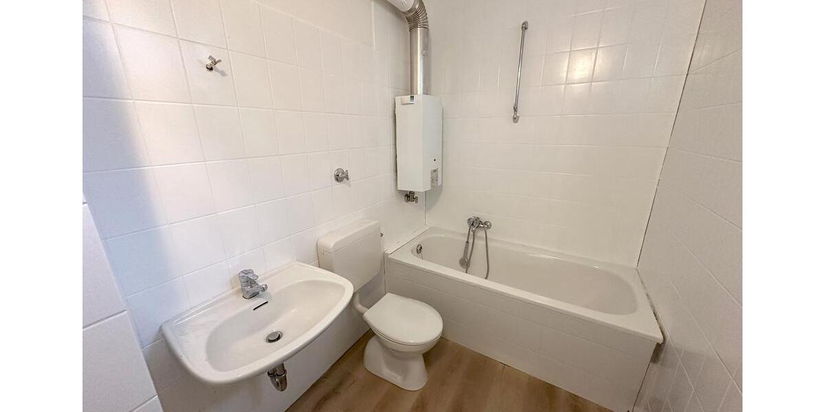 SCHADE IMMOBILIEN - Erstbezug nach Renovierung! 3-Zimmerwohnung mit Aufzug in Lüdenscheid! 3 zimmer