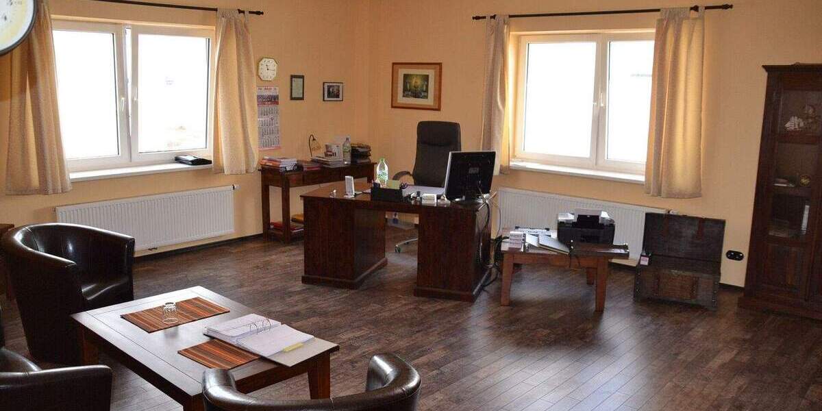 Gewerbeobjekt Seevetal Beckedorf - 3 Zimmer, 122 m&sup2;, 1.220&euro; | Angebot:25228040