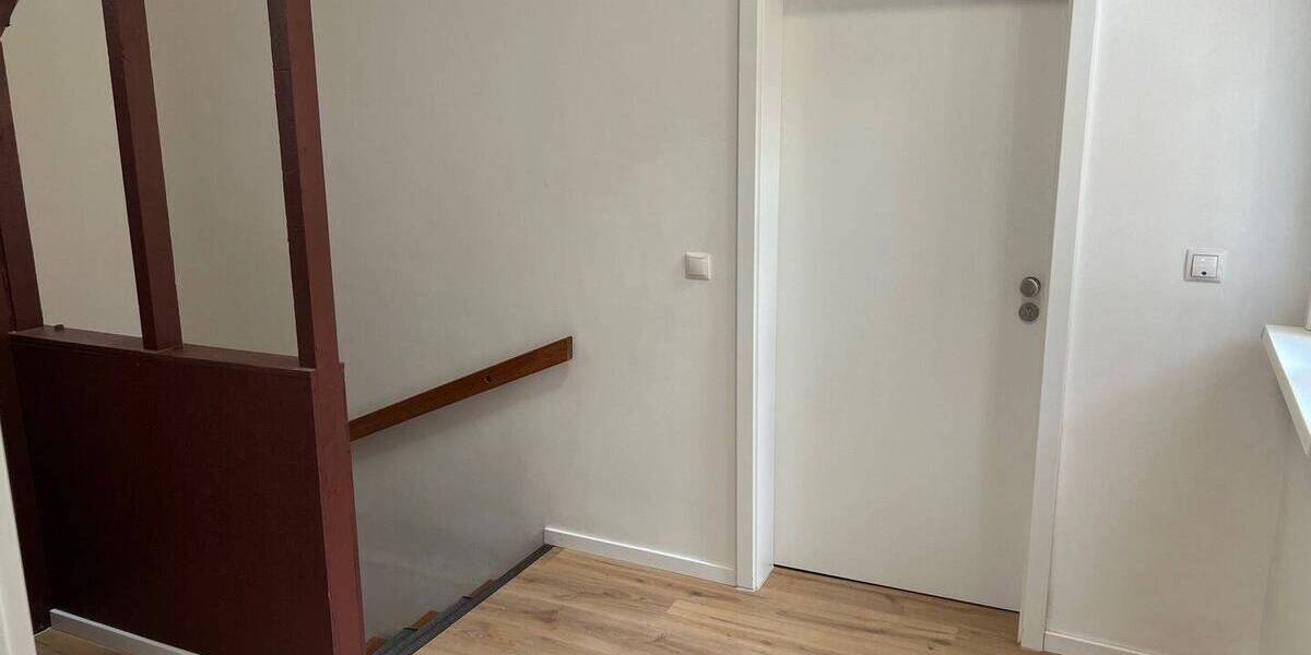 Etagenwohnung Erlangen Innenstadt - 2 Zimmer, 42 m&sup2;, 670&euro; | Angebot:26188536