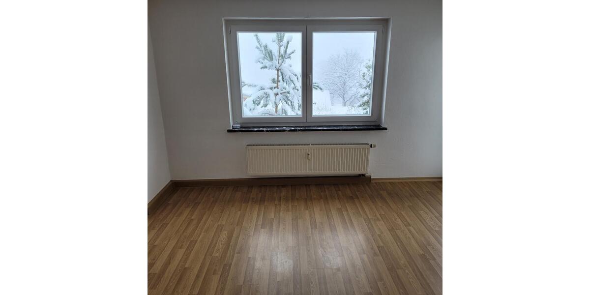 Hochparterre Regen - 3 Zimmer, 500&euro; | Angebot:23382169