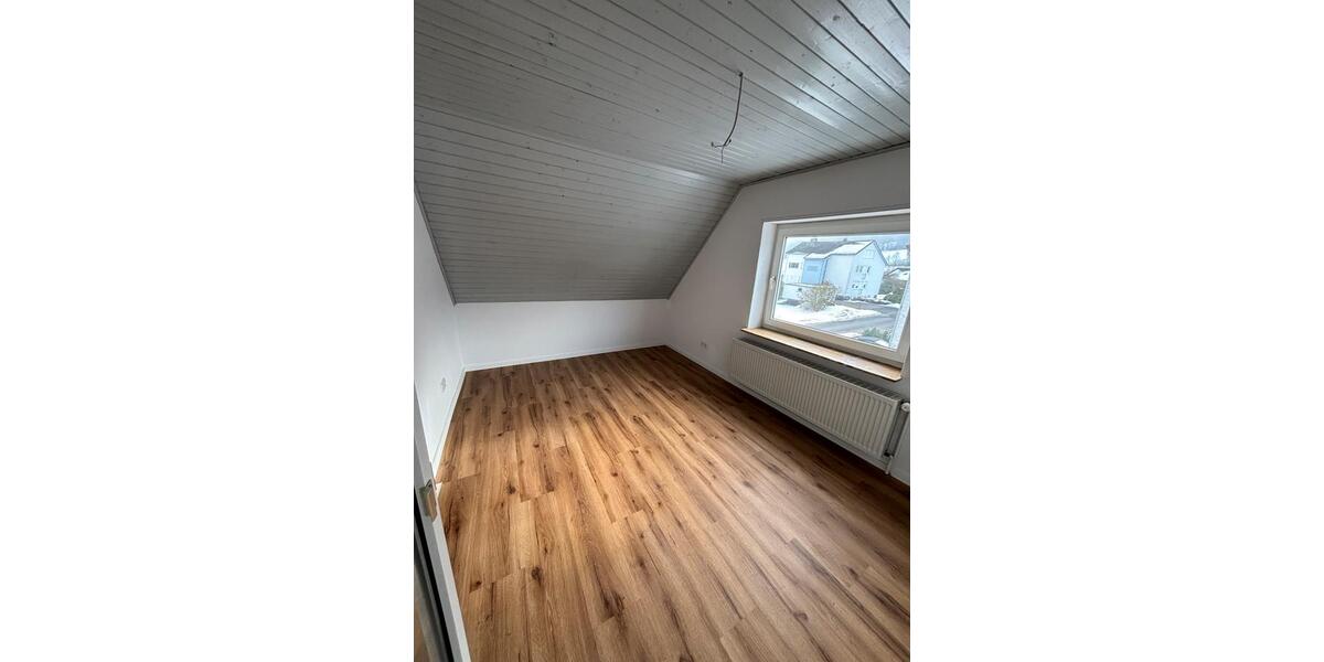 Etagenwohnung Bad Hersfeld - 3.5 Zimmer, 65 m&sup2;, 600&euro; | Angebot:26573201