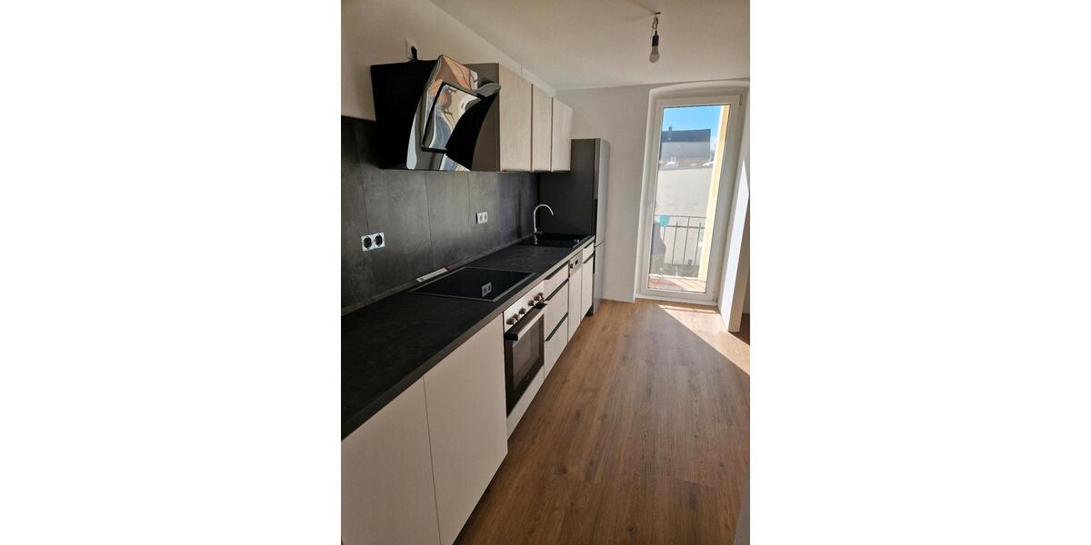 Wohnen auf Zeit Künzell - 1 Zimmer, 15 m&sup2;, 460&euro; | Angebot:24817334