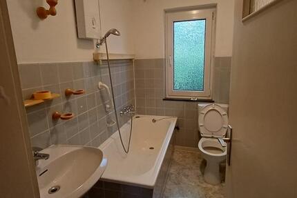 Wohnung Reichshof - 2 Zimmer, 65 m&sup2;, 450&euro; | Angebot:26606756